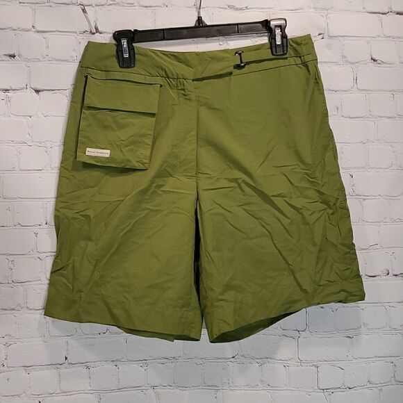 Royal Robbins green outdoor shorts with attached bag - Picture 1 of 9